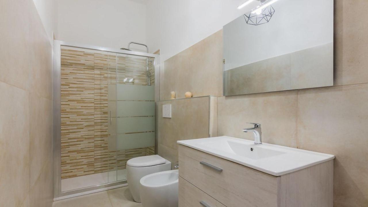 Porta Nuova Centro Elegante Suite Con Wifi Turin Exterior foto